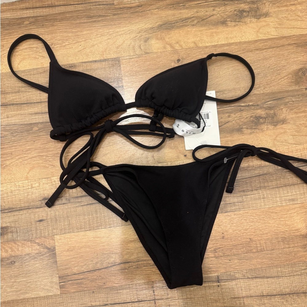 Women's Black Triangle Tie-Side Bikini Set